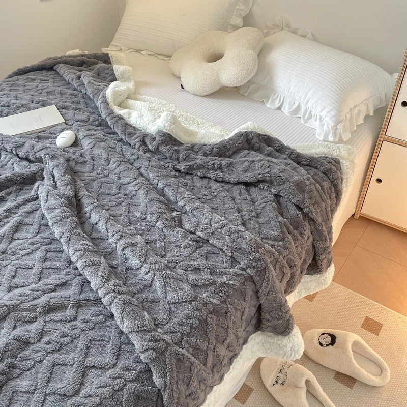 Solid Color Flannel Throw Blanket, Multi-Purpose Soft Skin-Friendly Warm Cozy Blanket for Bedroom Living Room Office Couch Sofa Bed Decor