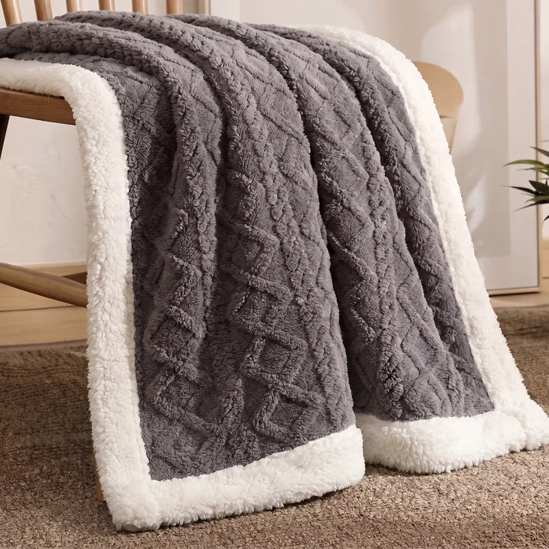 Solid Color Flannel Throw Blanket, Multi-Purpose Soft Skin-Friendly Warm Cozy Blanket for Bedroom Living Room Office Couch Sofa Bed Decor
