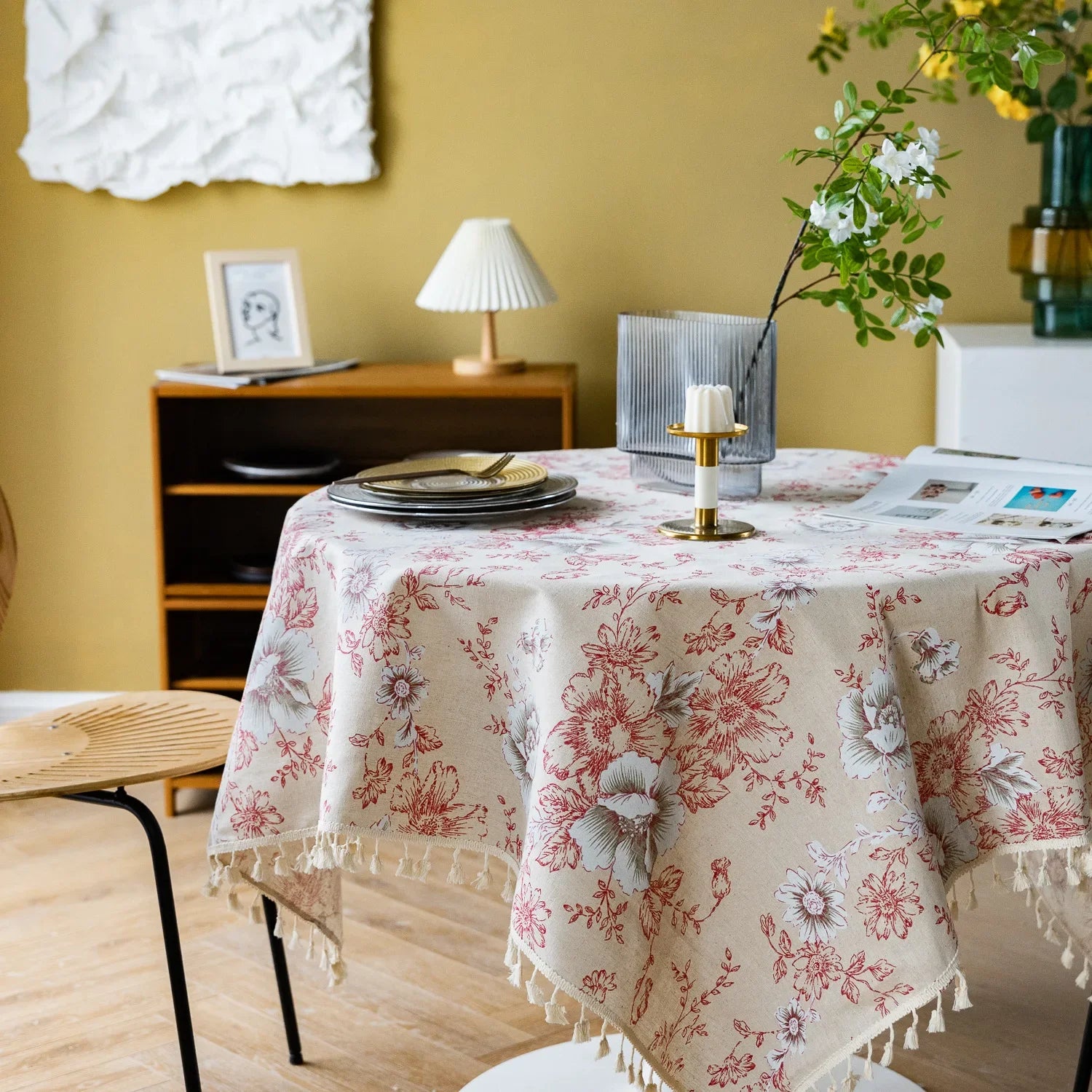 Floral Linen Cotton Tablecloth Pastoral Floral Rustic Washable Round Table Cover For Farmhouse Decor,Picnic,Tabletop Decor